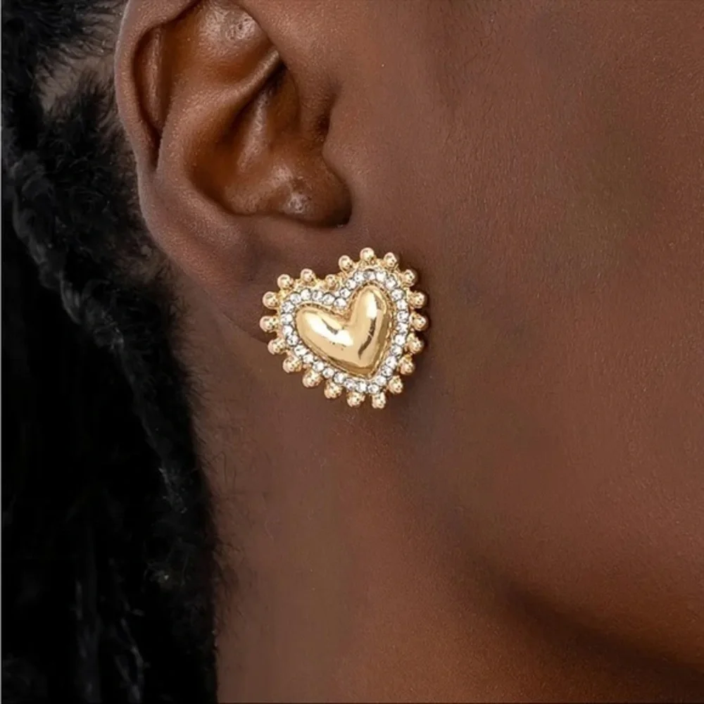 Gold Heart Stud Earrings Rhinestone Trim Statement Jewelry NWT